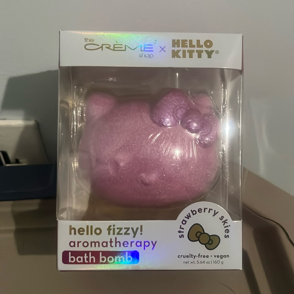 Hello Kitty Bath Bomb